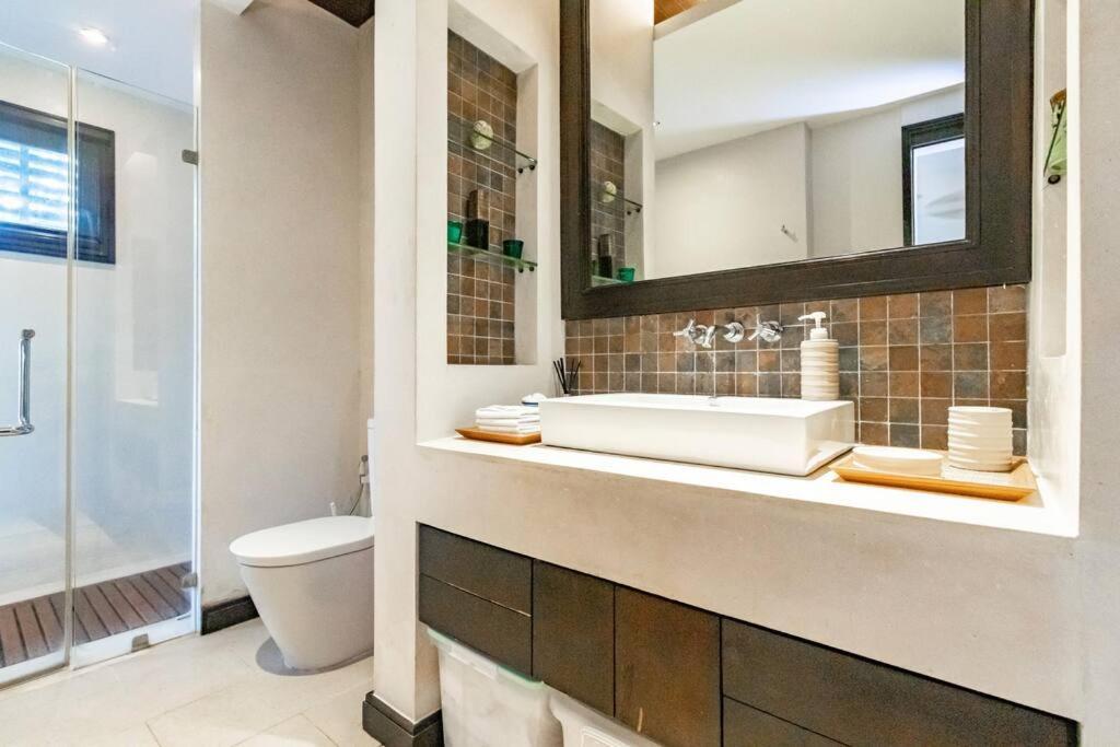 Casa Oasis — 3br In Laguna & Layan Beach Apartment *