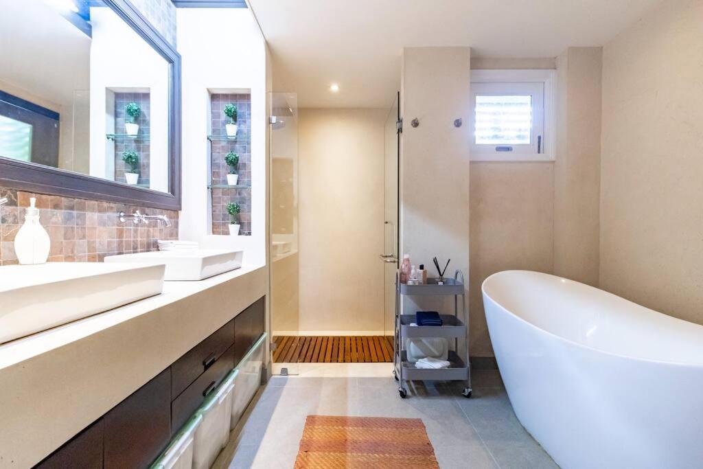 Apartment Casa Oasis — 3br In Laguna & Layan Beach