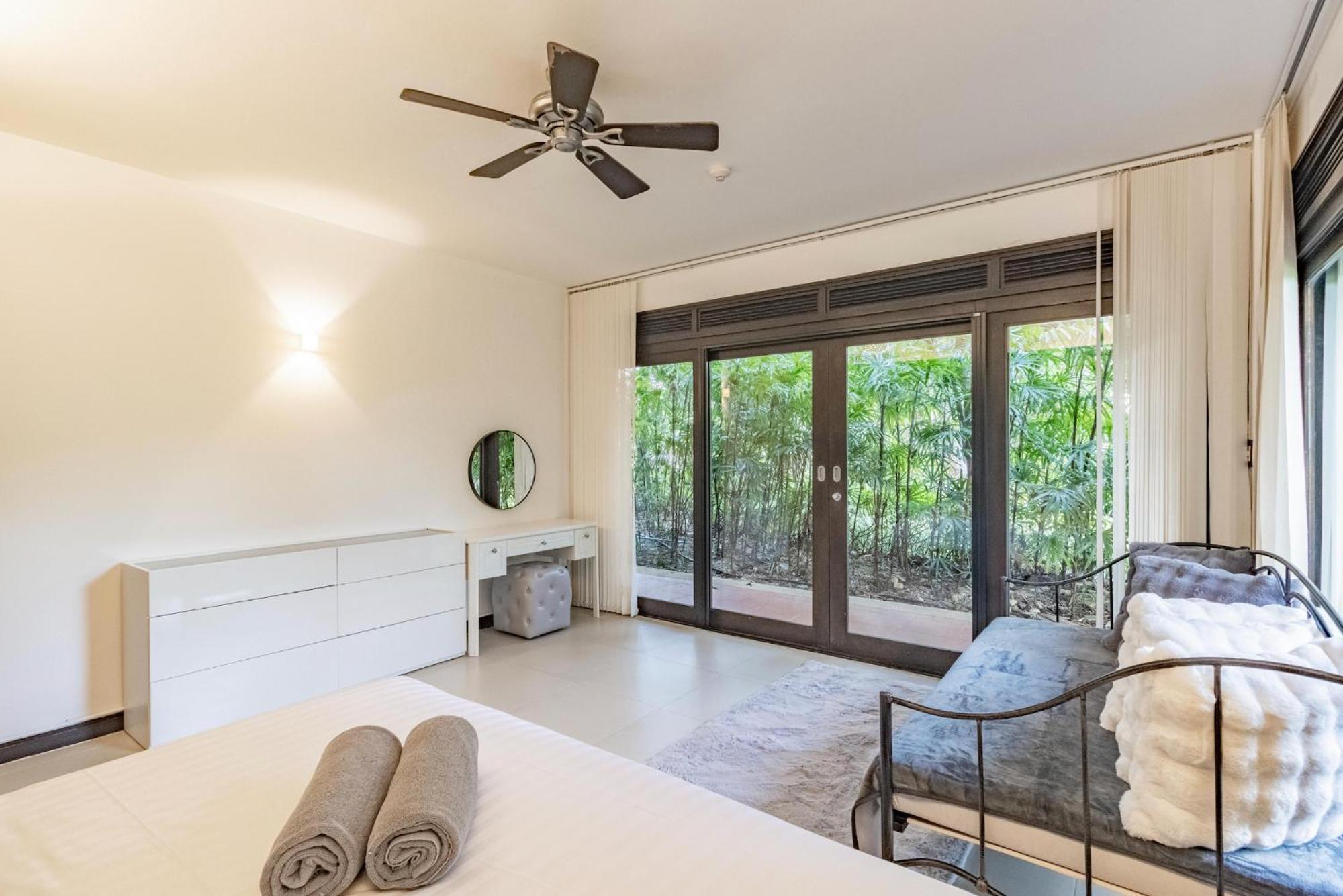 Casa Oasis — 3br In Laguna & Layan Beach Apartment Phuket